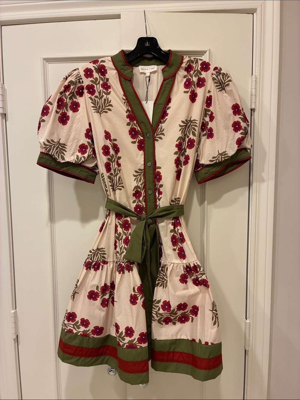 entro Dress